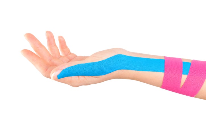 Kinesio taping elastico polso